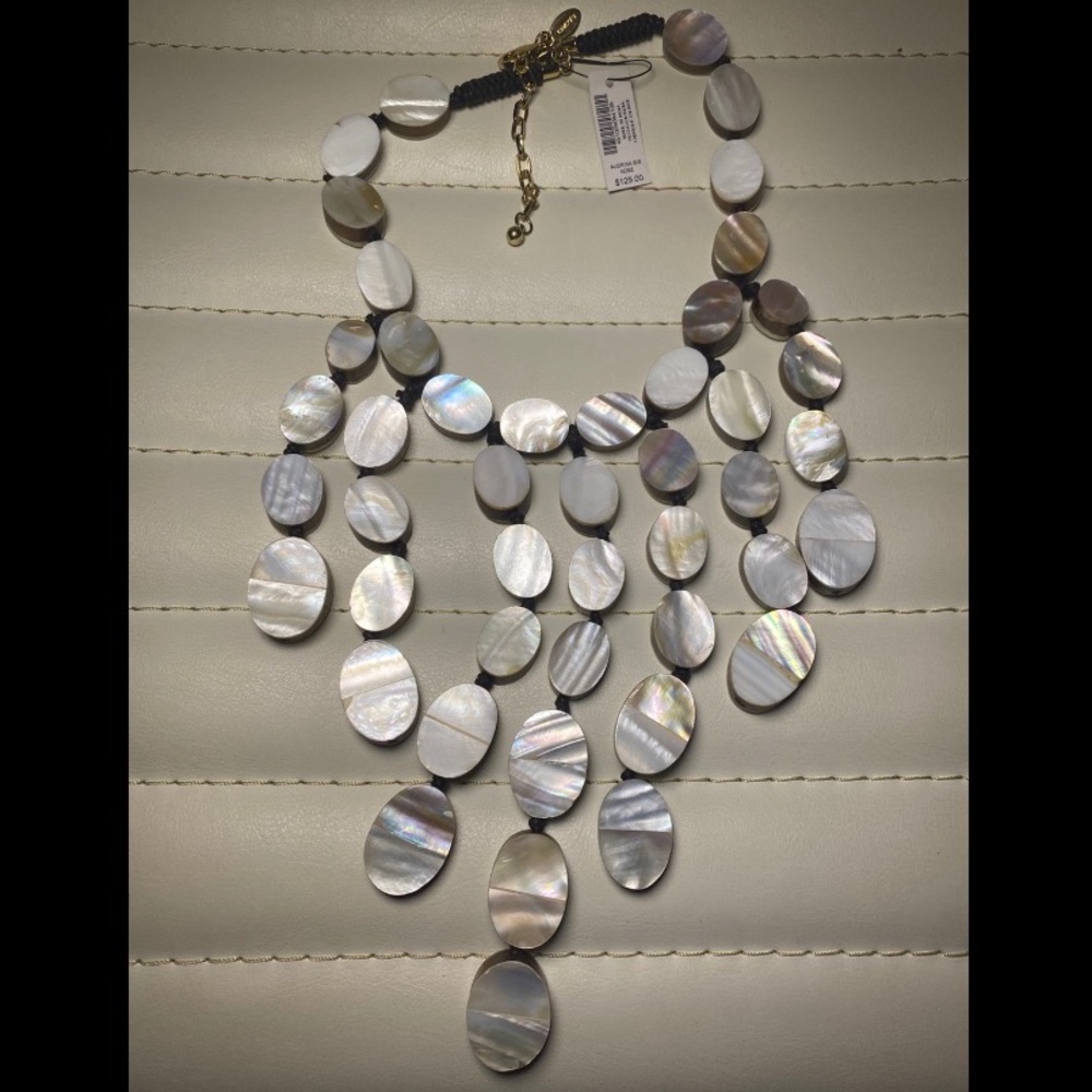Chico’s necklace